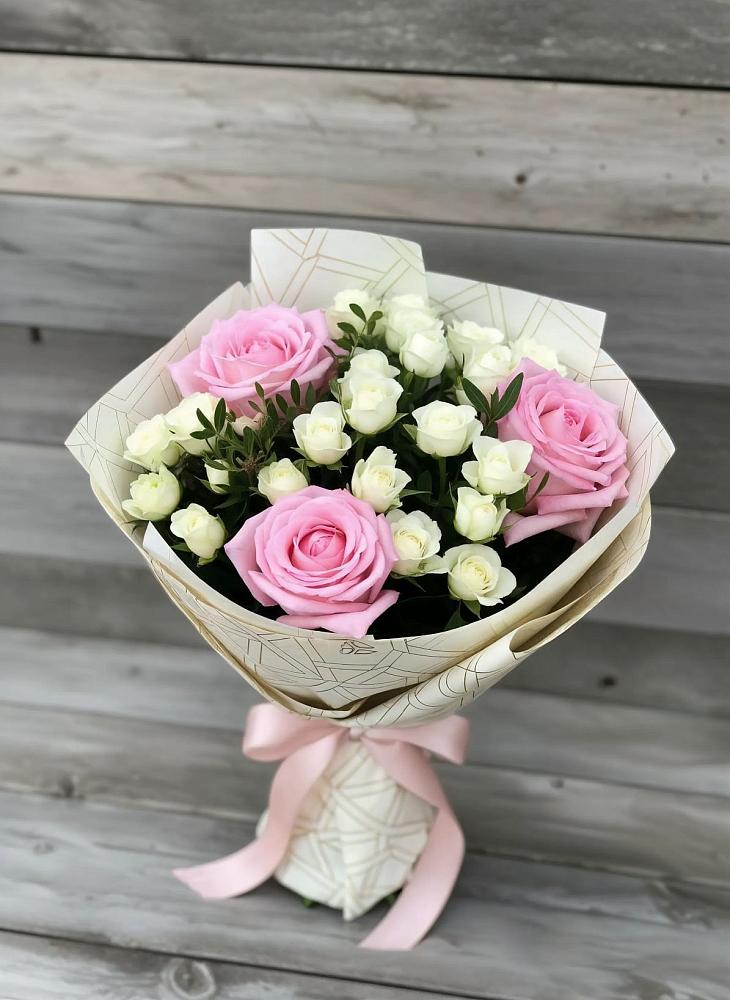 Букет цветов из: Розы в Селенгинске