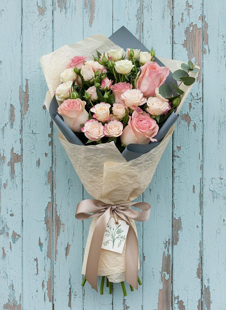 Букет цветов из: Розы в Селенгинске