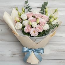 Букет цветов из:  Лизиантусы в Селенгинске