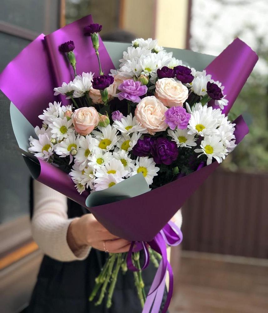 Букет цветов из: Хризантемы, Гвоздики и Розы в Селенгинске