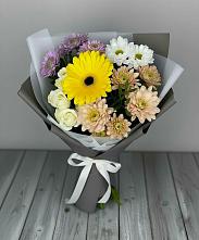 Букет цветов из:  Розы, Герберы и Хризантемы в Селенгинске