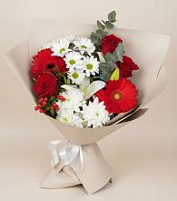 Букет цветов из:  Розы, Хризантемы, Герберы и Лилии в Селенгинске