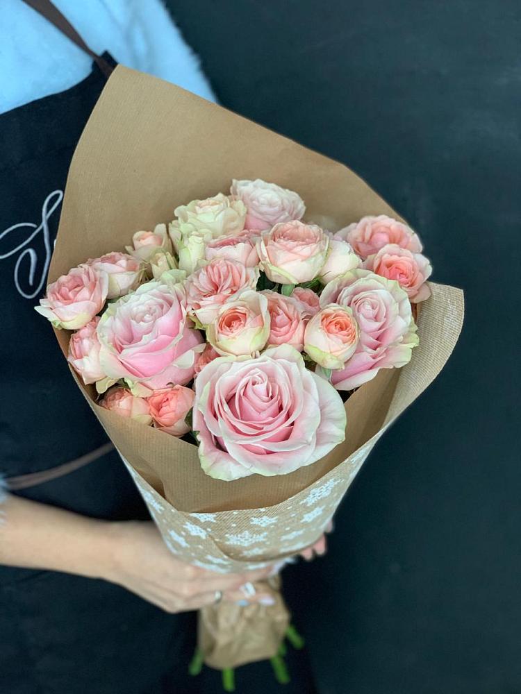 Букет цветов из: Хризантемы и Розы в Селенгинске