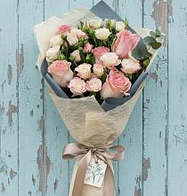 Букет цветов из:  Розы в Селенгинске