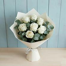 Букет Белые розы в Эвкалипте в Селенгинске